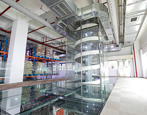 保健品包裝現(xiàn)場(chǎng)